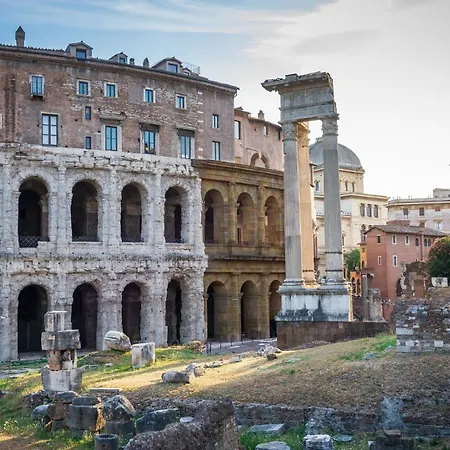 Апартаменты Campitelli 9 - Loft In Ancient Rome