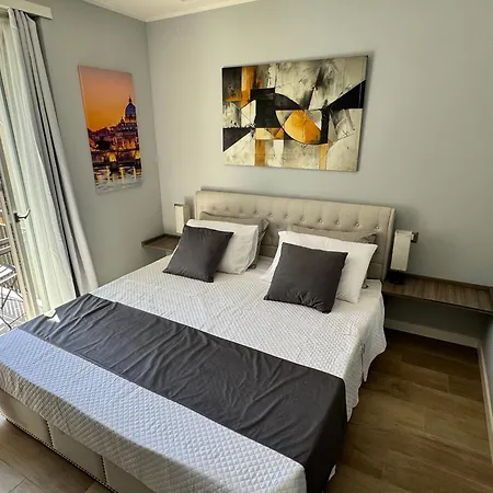 Niky House Roma Hotel