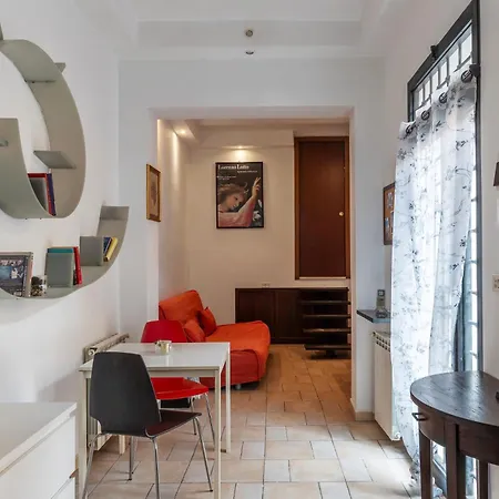 Santa Maria Maggiore Updown Apartment