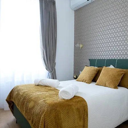 Lv Vatican Boutique Apartment