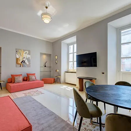 Irex Shining Apartment Near Colosseo