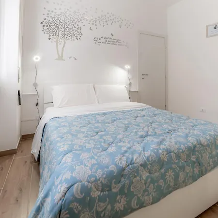 Apartament Mary Flat- Metro Garbatella - Wi-Fi