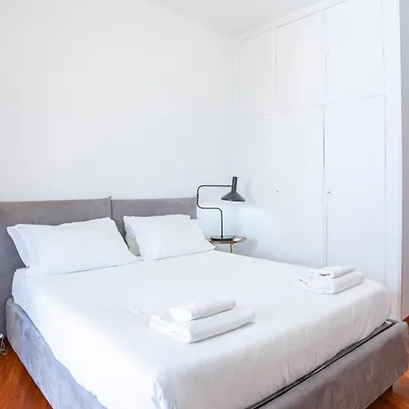 Piazza Navona Elegant And Central Three-Room Apt