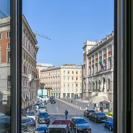 City Center Apartment - Pantheon