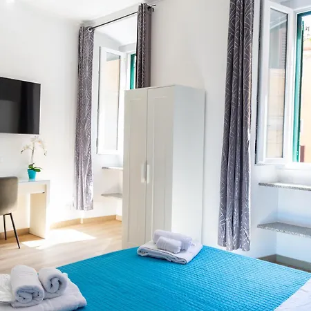 Mh Luxury Suite Pantheon