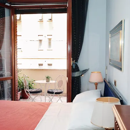 Luxurious Apartment Near Central Rome
