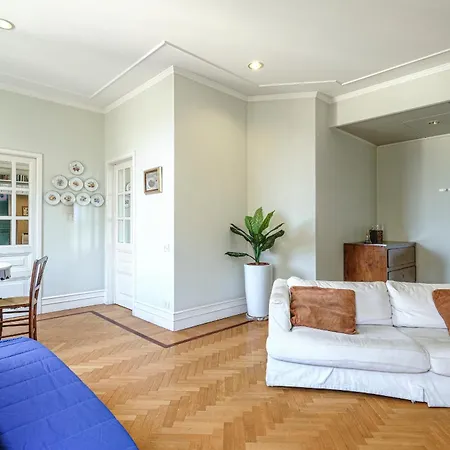 Piramide Shabby By Casa E Lode - Colosseum, Air Conditioning