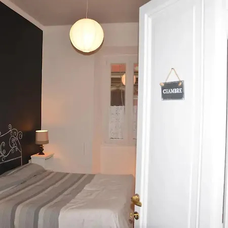 Cosy Apartment - 5 Minutes Walk From Colosseum