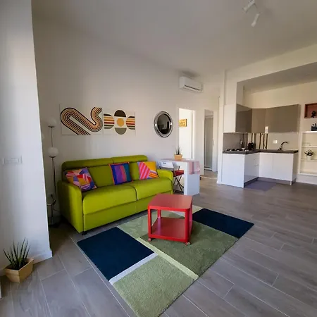 Pictadomus-Viridis Apartment