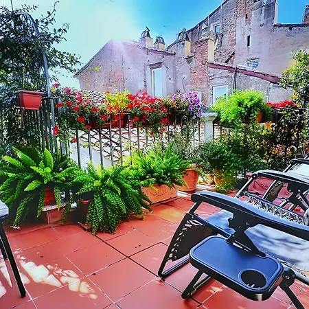 Sonia Campo De' Fiori Apartment