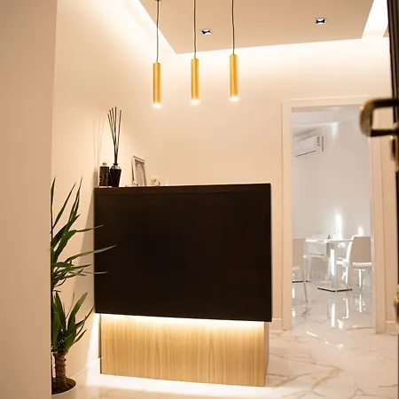לינה וארוחת בוקר Roxy Luxury House Rome