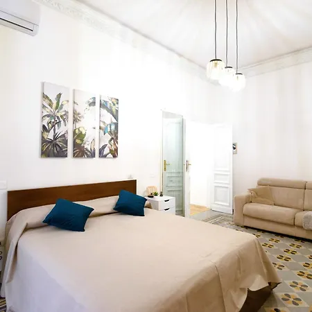 Cozy Hideaway In Trastevere