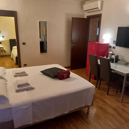 Stefano Junior Senza Cucina Apartment