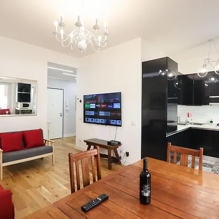 Casilina 403 Spacious Apartment 3Bdr And 3 Bath