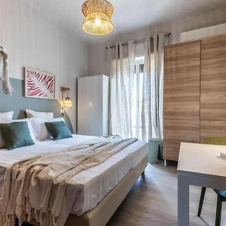 Dafne Rooms Un Soggiorno Energico E Pieno Di Vita