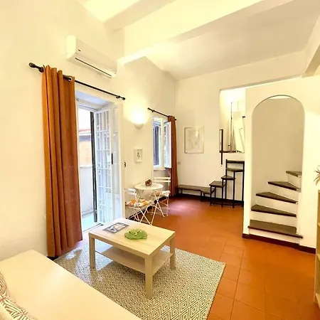 Cozy Apartment In Trastevere