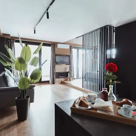 Re Di Roma Apartments
