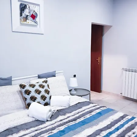 Candia Sweet Home Rome