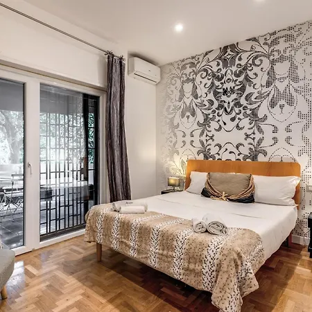 Romantic Piccolomini Lux Guest House