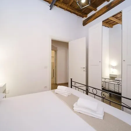 Vatican Home Borgo Pio I