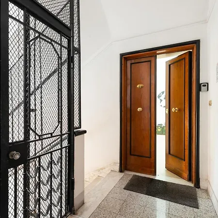 Jacuzzi Termini Apartment