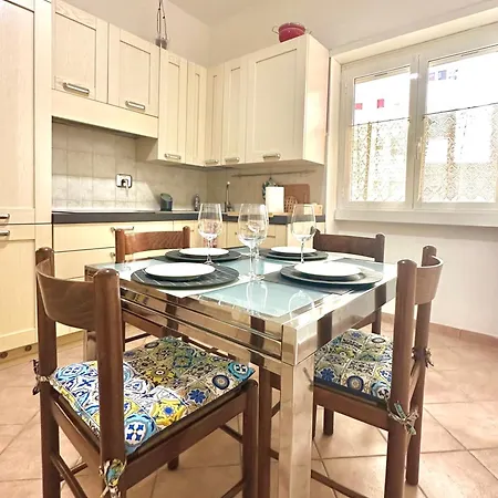 Dude House - Spacious New Flat Near Metro A Station