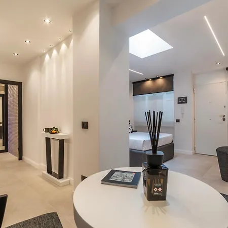 Borghese Luxury Suite