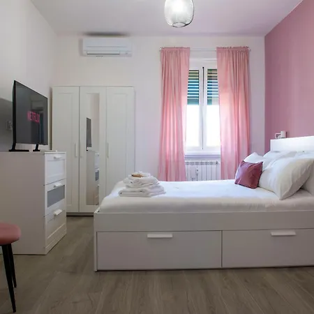 Lev Apartment
