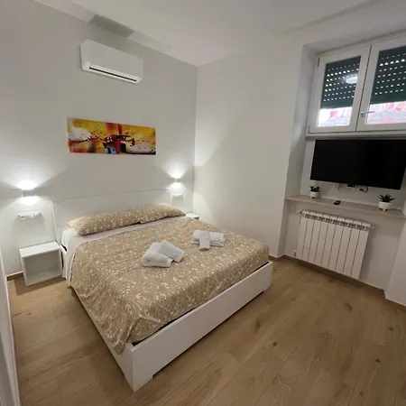 Roma Cento New Apartment
