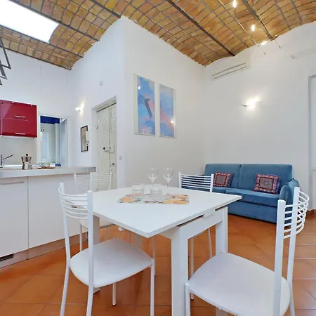 Cinque Apartment