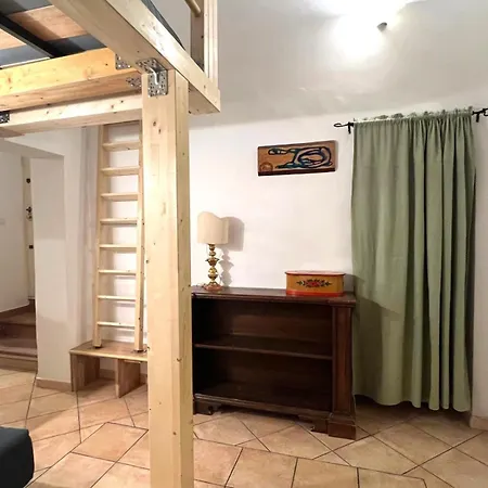 Daisy House Apartment