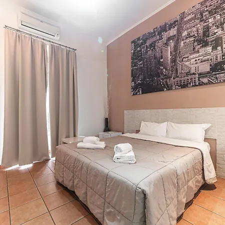 Cristel B&B - Termini Train Station