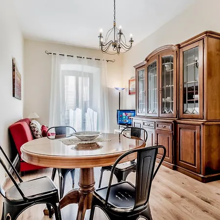 Elegant Flat In Front Of Vatican Museum