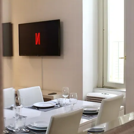 House Trevi Fountain Apartment