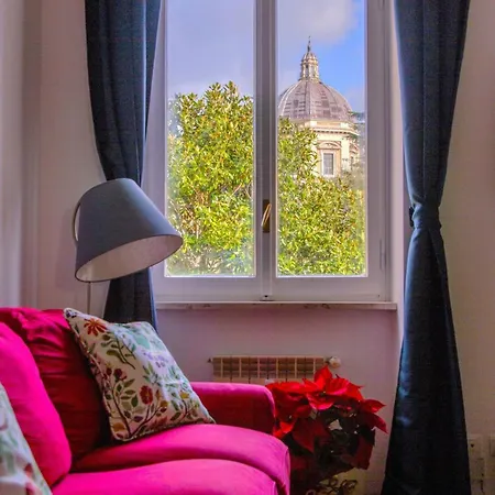 4 Cantoni, Cosy Apartment In Monti District