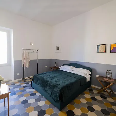 Eclectic Apartment In Trendy San Lorenzo