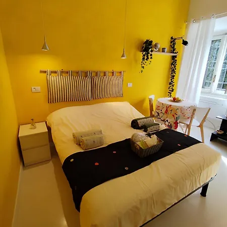 Colosseum Studio Flat