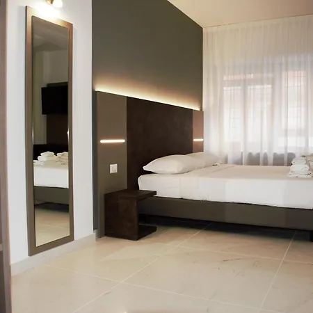 Domus Dea Roma By Trinita Hotel