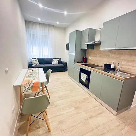Bold Apartment 2