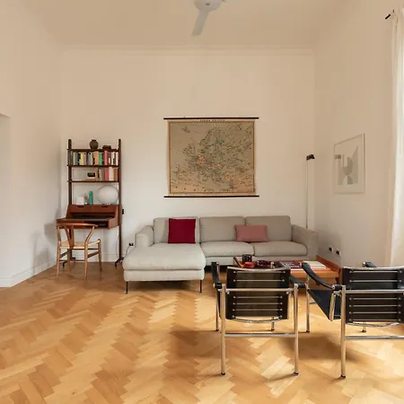 Colosseum Bright Apartment By Romeloft