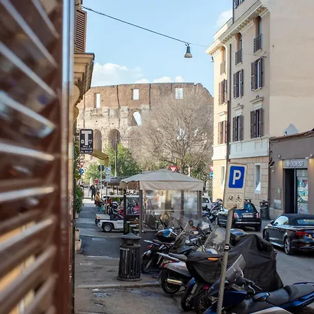 Oliviero - Colosseo Apartment With Terrace