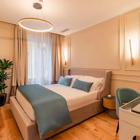 Trevi Imperial Suite 3