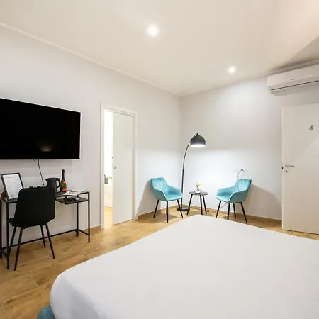 Ventuno Dei Luxury Suites - San Giovanni