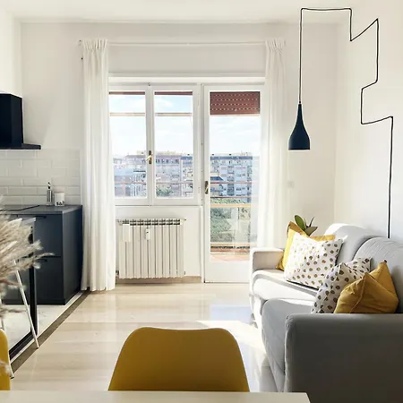 Yellow Sweet Home