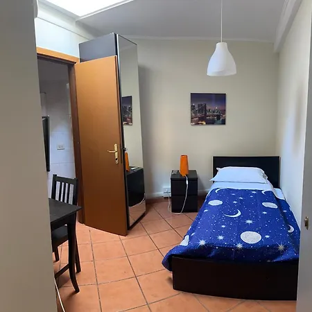 Happy House Hotel