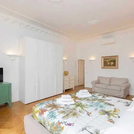 Ferienwohnung Amazing Piazza Fiume