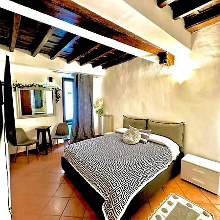 Casa Di Andrea In Trastevere