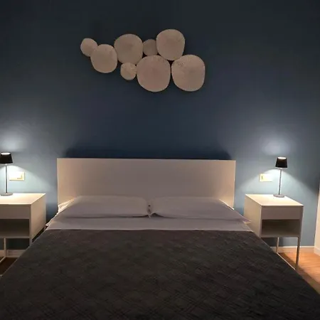 Rooms And Comfort Apartment