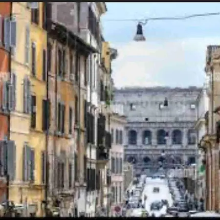 Walking In The Center Of Rome Apartment