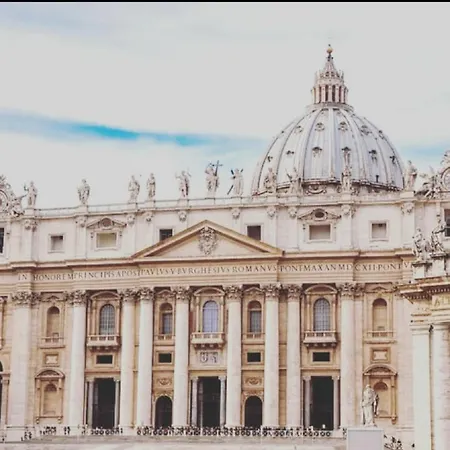 Vatican Apartments 139